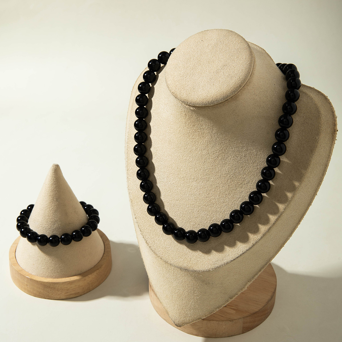 2pcs Minimalist Multi-color Acrylic Bead Necklace & Bracelet Set